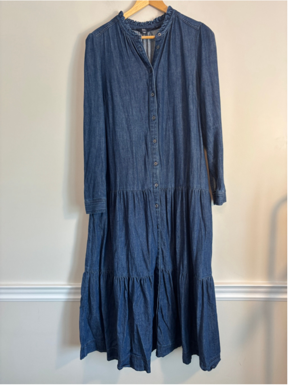 Boden Ellen Tiered Shirt Dress in Classic Mid-Vintage Denim Wash Southwestern - Picture 11 of 11